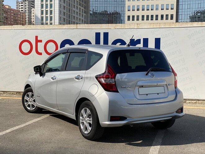 Nissan Note-3