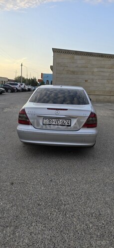 Mercedes E 280 2006, 458,264 km - 2.8 l - Sumqayıt