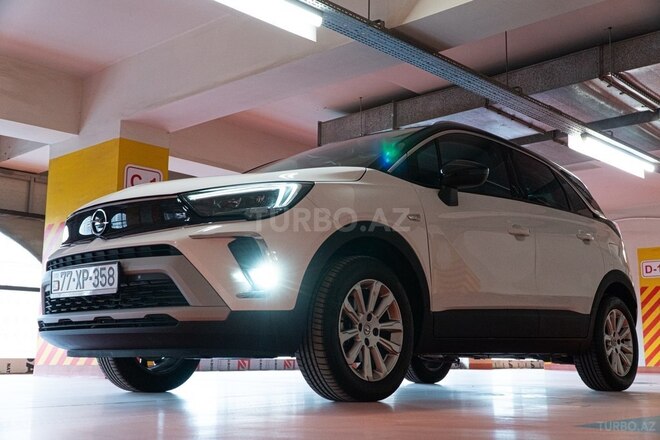 Opel Crossland X-3