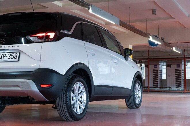 Opel Crossland X-5