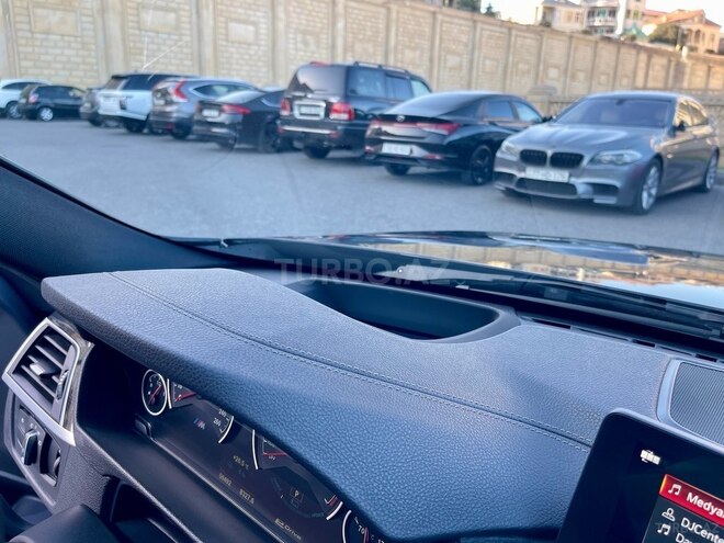 BMW 330e 2017, 67,800 km - 2.0 л - Bakı