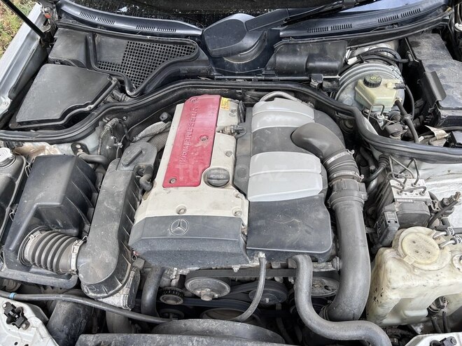 Mercedes E 200 2001, 389,000 km - 2.0 l - Tovuz