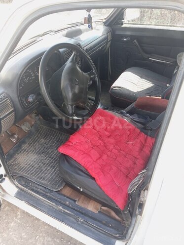GAZ 3110 1998, 225,000 km - 2.4 l - Sabirabad