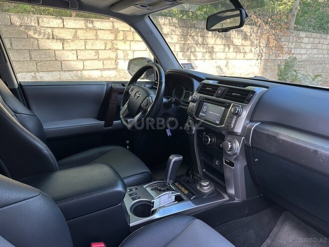 Toyota 4Runner 2014, 33,800 km - 4.0 l - Bakı