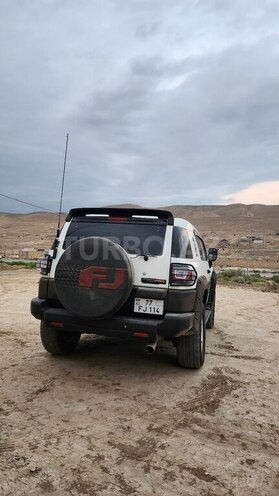 Toyota FJ Cruiser-8