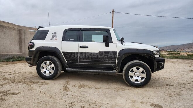 Toyota FJ Cruiser-9
