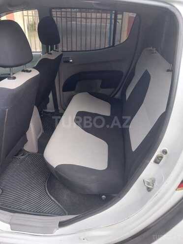 Mitsubishi L200 2011, 210,000 km - 2.5 l - Mingəçevir