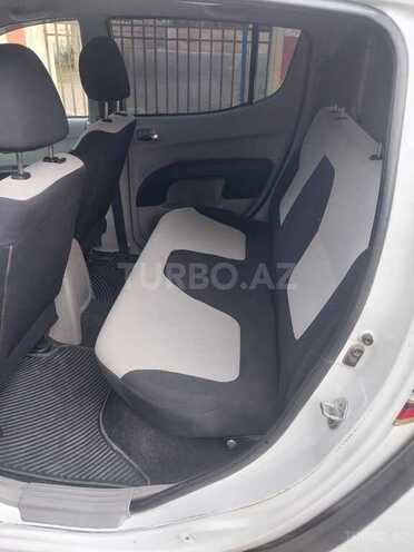 Mitsubishi L200 2011, 210,000 km - 2.5 l - Mingəçevir