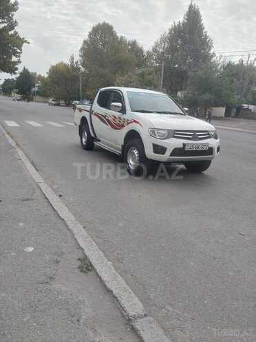 Mitsubishi L200 2011, 210,000 km - 2.5 l - Mingəçevir