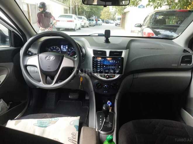 Hyundai Accent 2017, 82,000 km - 1.6 л - Bakı