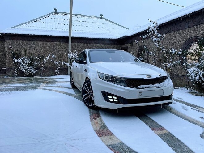 Kia Optima-1