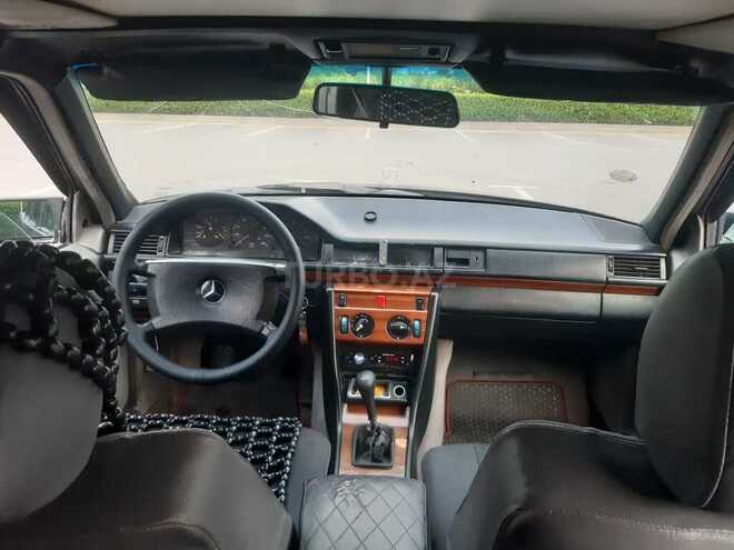 Mercedes E 220 d 1991, 542,130 km - 2.2 l - Şəki