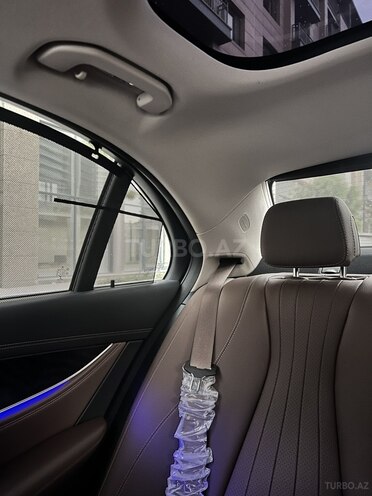 Mercedes E 200-18