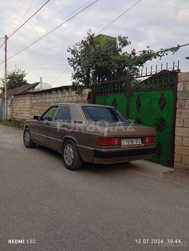 Mercedes 190 1991, 686,000 km - 2.0 l - Beyləqan