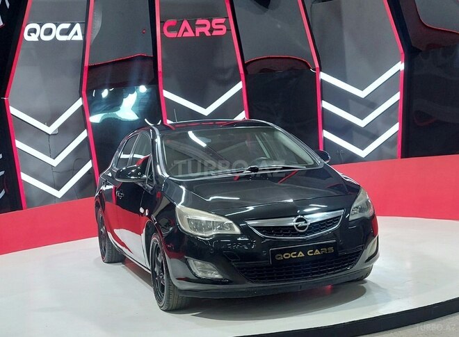 Opel Astra 2011, 205,000 km - 1.4 л - Sumqayıt