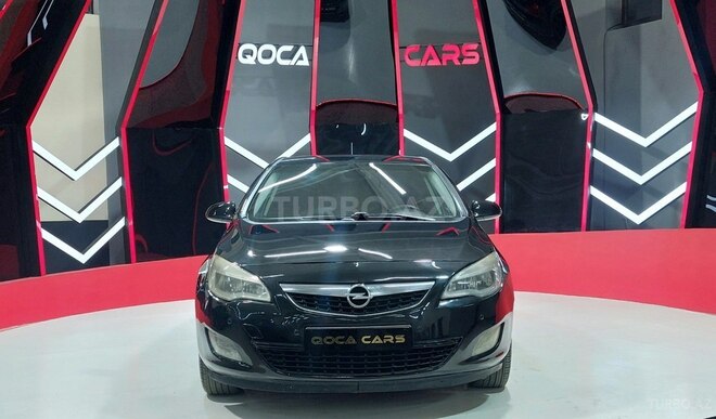 Opel Astra 2011, 205,000 km - 1.4 л - Sumqayıt