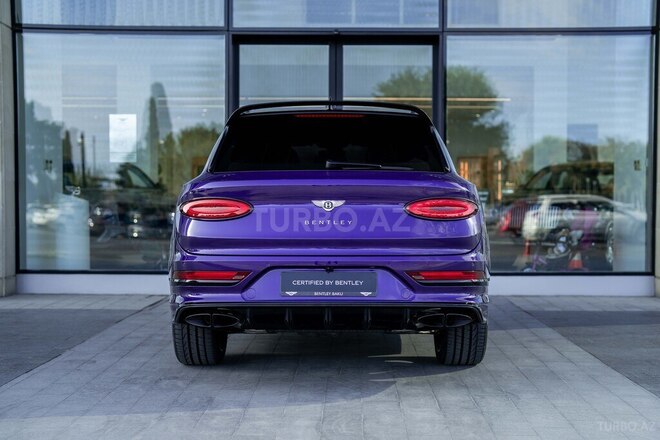 Bentley Bentayga-8
