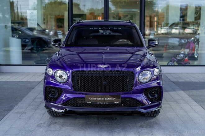 Bentley Bentayga-3