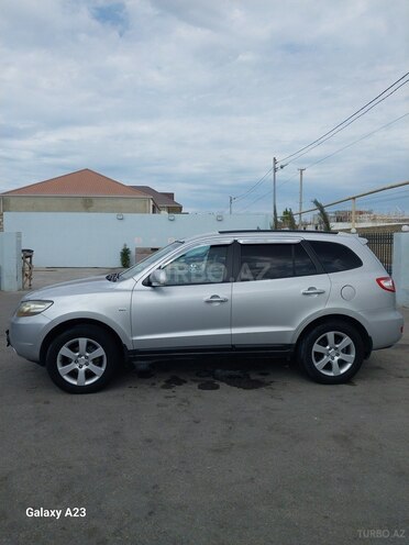 Hyundai Santa Fe-10