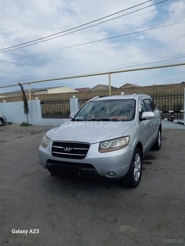 Hyundai Santa Fe-6