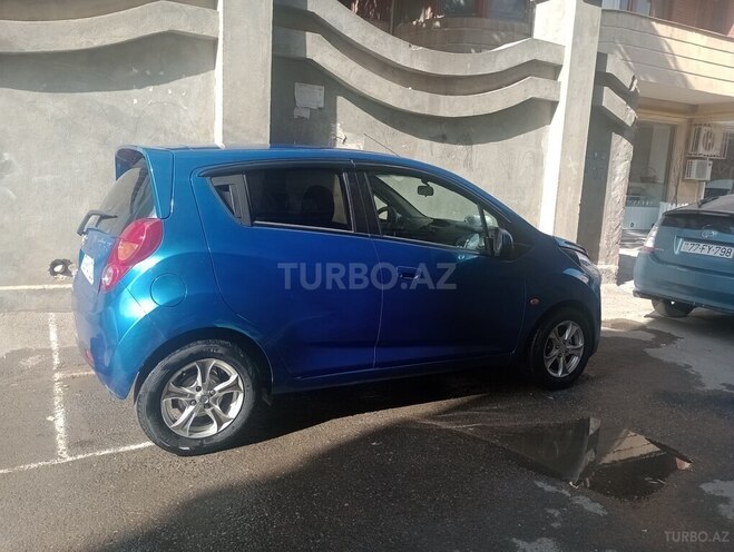 Chevrolet Spark-9