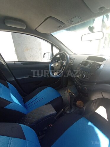 Chevrolet Spark-14
