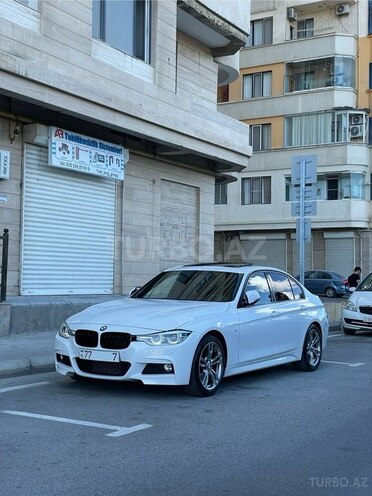 BMW 320-2