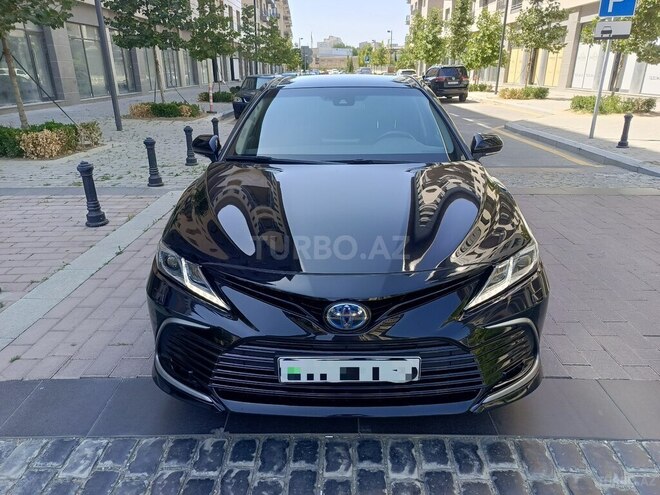 Toyota Camry-1
