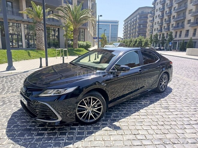 Toyota Camry-6