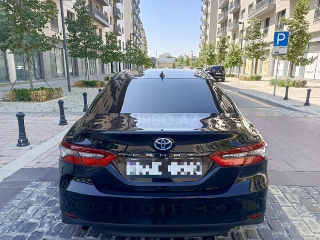 Toyota Camry-10