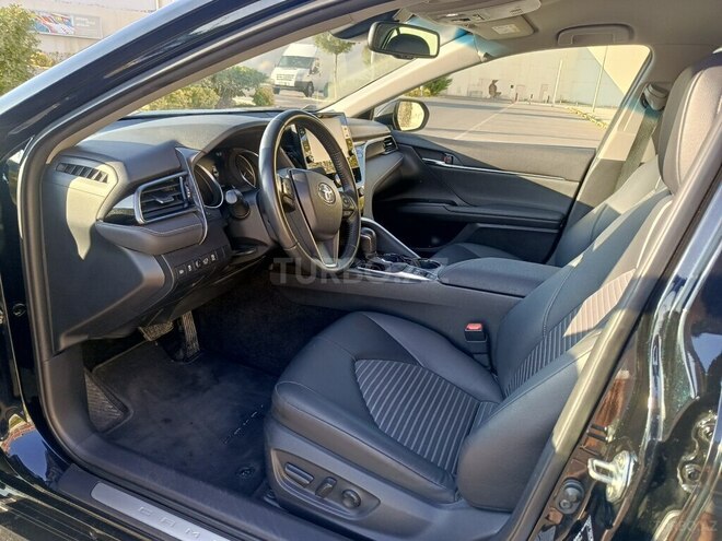 Toyota Camry-20