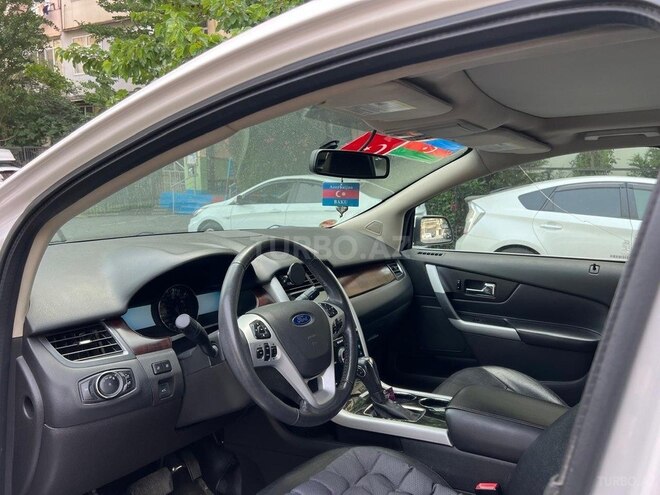 Ford Edge-6