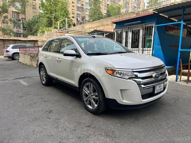 Ford Edge-2