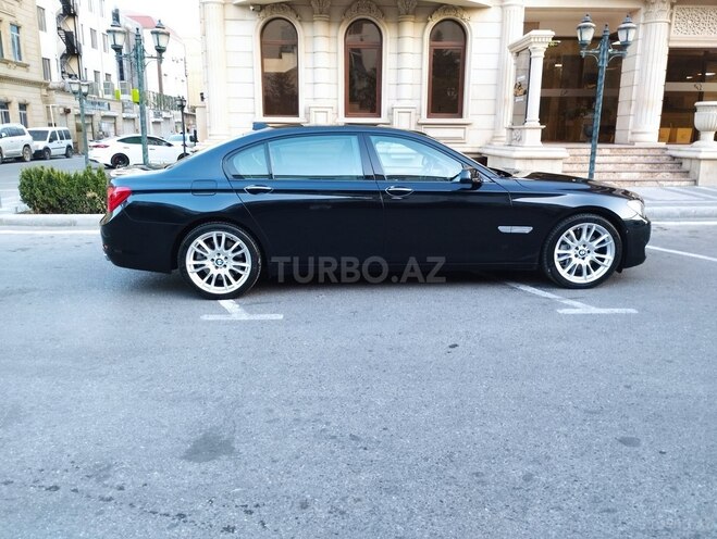BMW 750 2010, 174,500 km - 4.4 l - Bakı