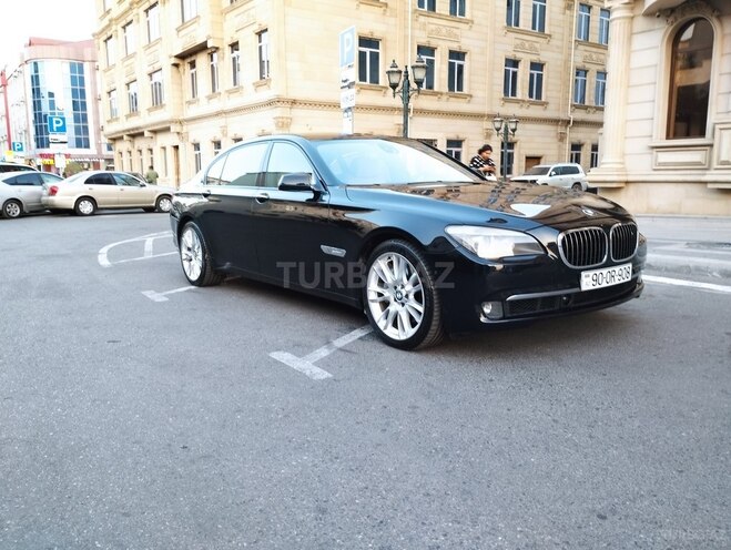 BMW 750 2010, 174,500 km - 4.4 l - Bakı