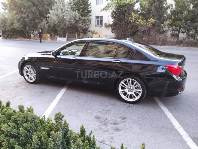 BMW 750 2010, 174,500 km - 4.4 l - Bakı
