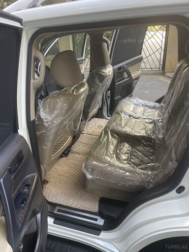 Toyota Land Cruiser 2011, 114,000 km - 4.0 l - Bakı