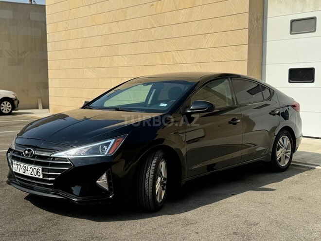 Hyundai Elantra 2019, 150,000 km - 2.0 l - Bakı