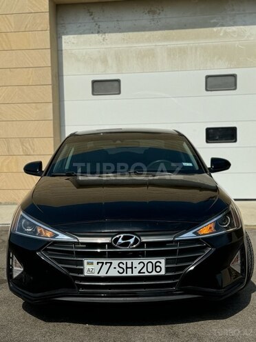Hyundai Elantra 2019, 150,000 km - 2.0 l - Bakı