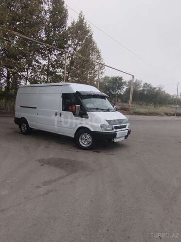 Ford Transit 2000, 488,487 km - 2.5 л - Salyan