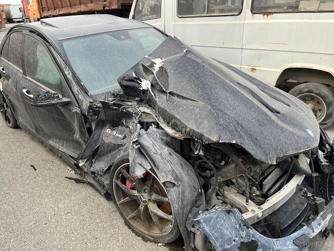 Mercedes  2013, 80,000 km - 6.2 л - Bakı