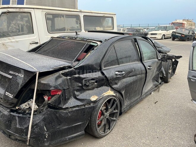 Mercedes  2013, 80,000 km - 6.2 л - Bakı