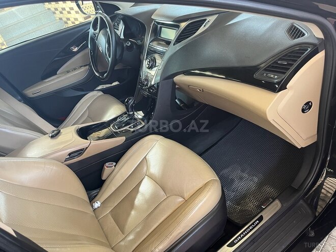 Hyundai Grandeur 2011, 222,000 km - 3.0 l - Şabran