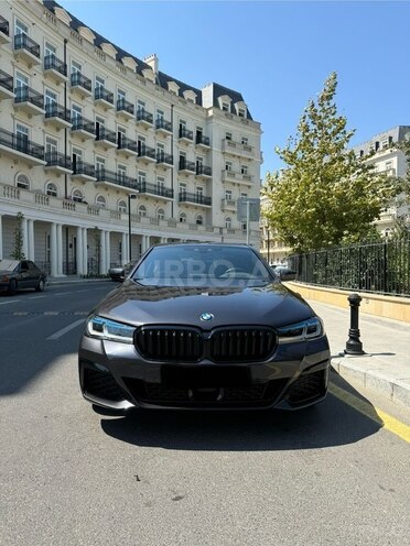 BMW 520-1