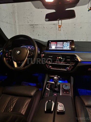 BMW 520-8