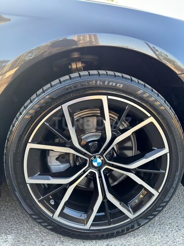 BMW 520-12