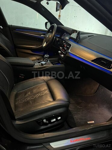 BMW 520-17