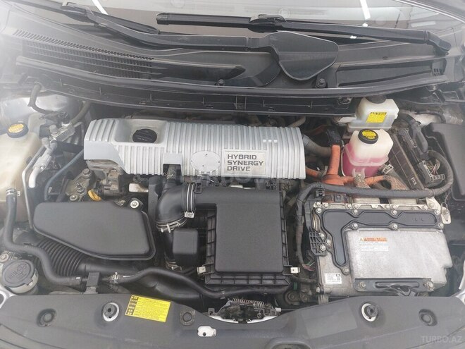 Toyota Prius 2011, 361,373 km - 1.8 l - Sumqayıt