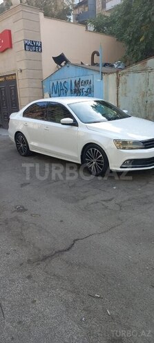 Volkswagen Jetta 2016, 332,000 km - 1.8 л - Bakı