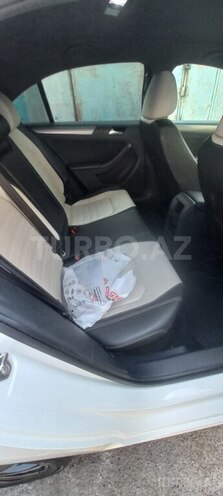 Volkswagen Jetta 2016, 332,000 km - 1.8 л - Bakı